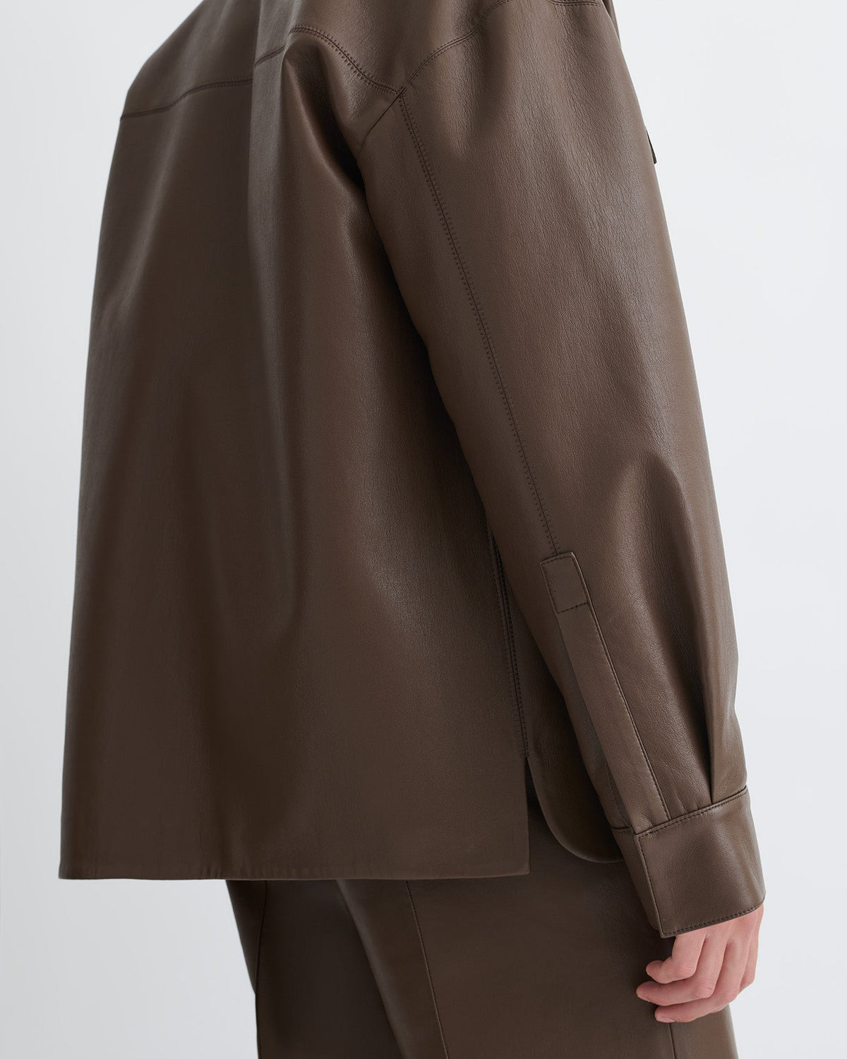 Surchemise en cuir recyclé - Chocolat