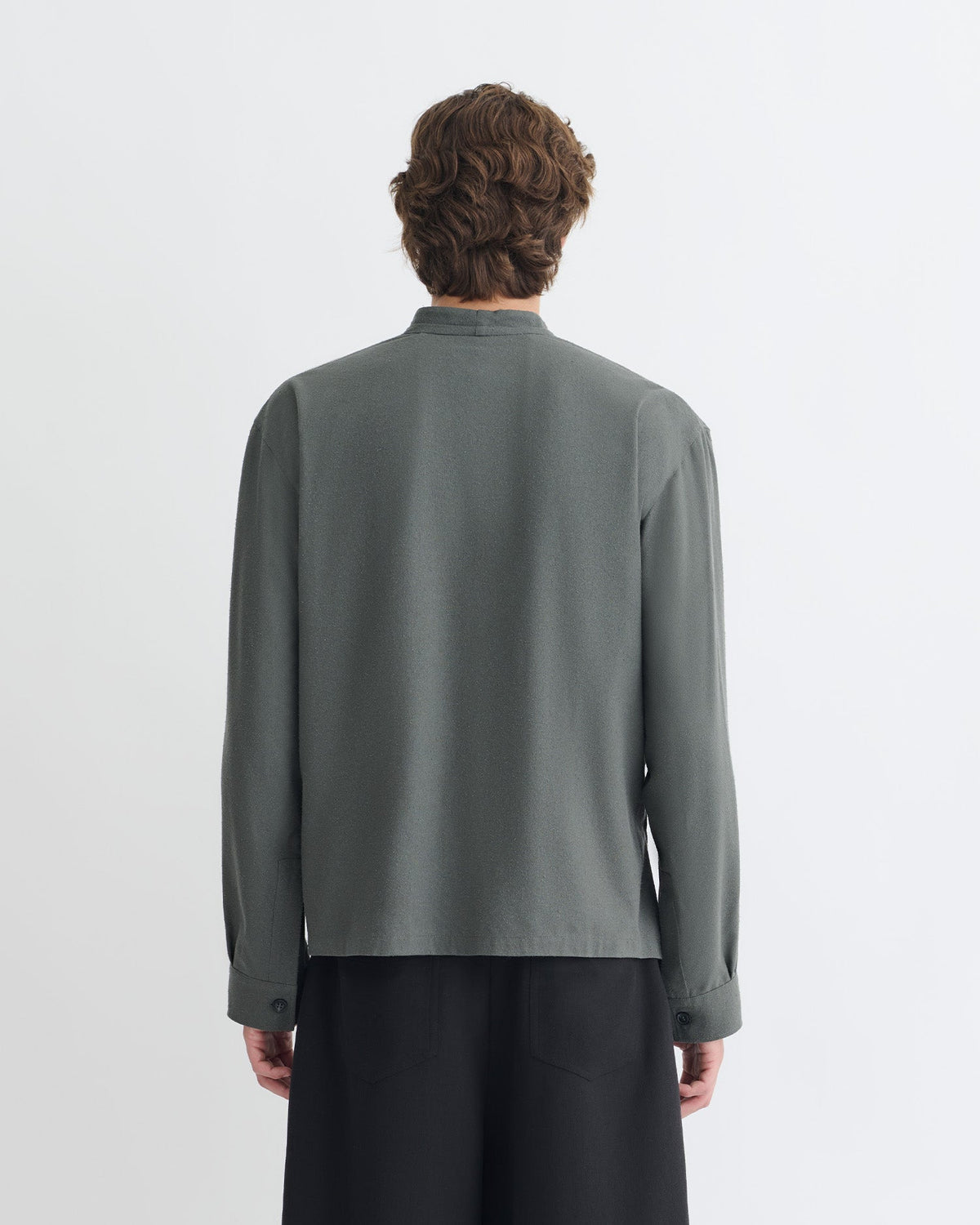 Chemise cache-cœur en soie grège - Gris foncé