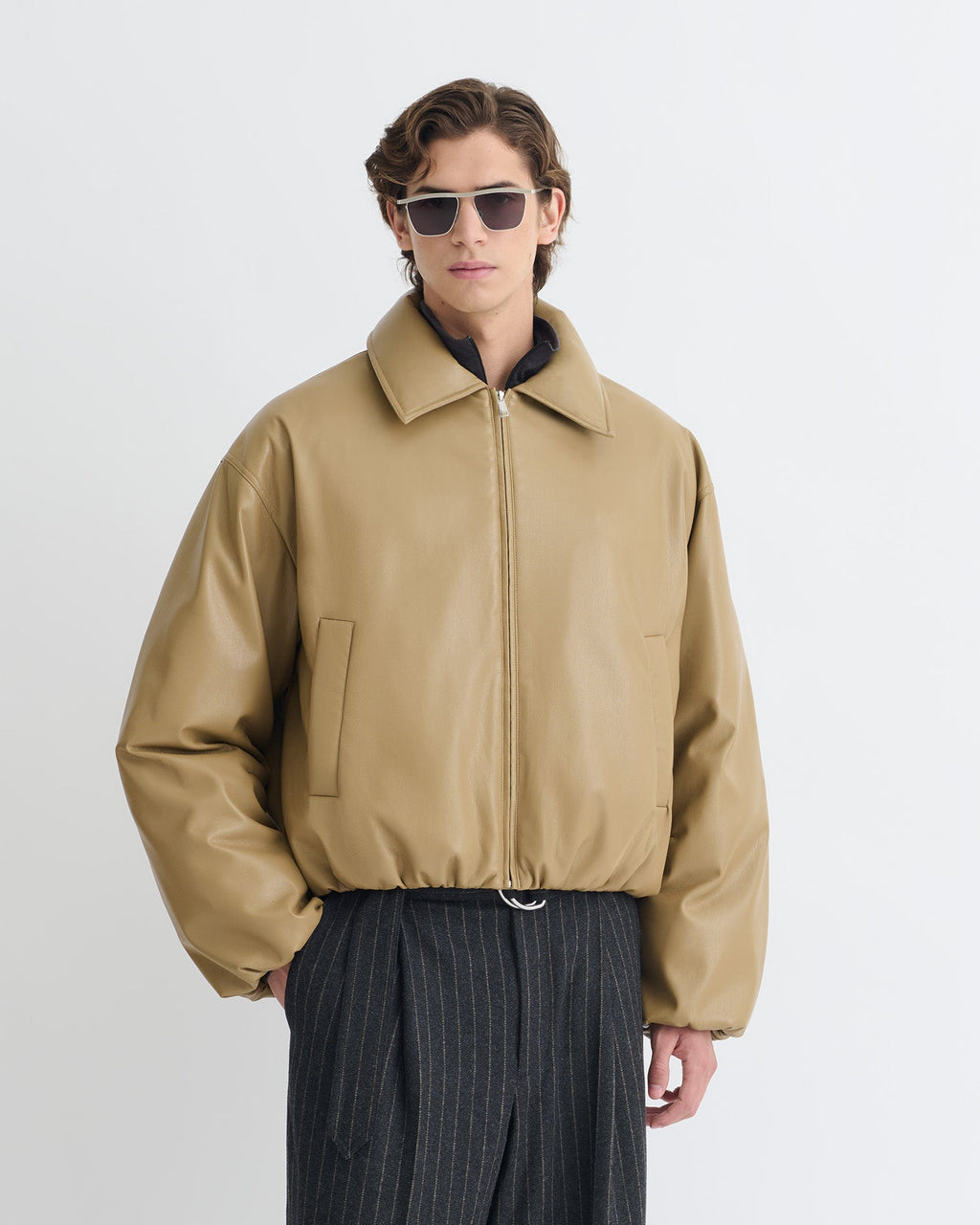 Blouson matelassé en similicuir – Kaki doux