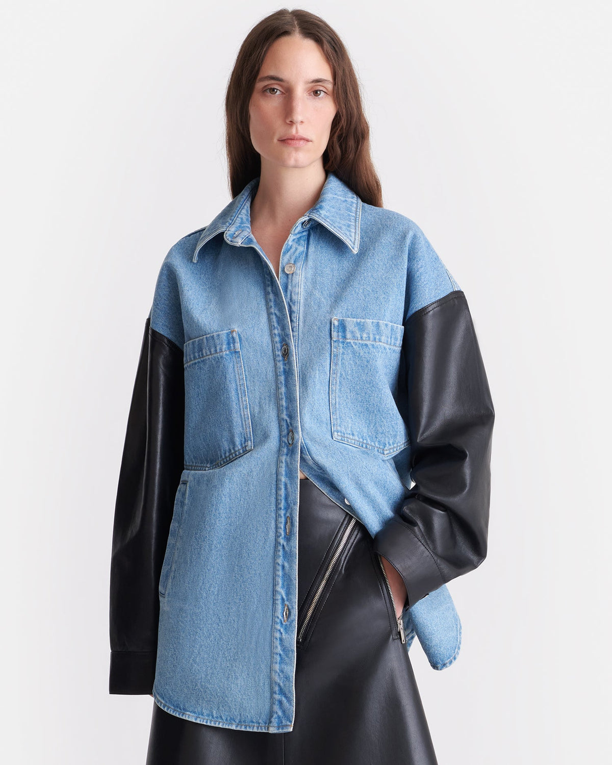 Chemise à manches en jean biologique et cuir - Bleu moyen/Noir